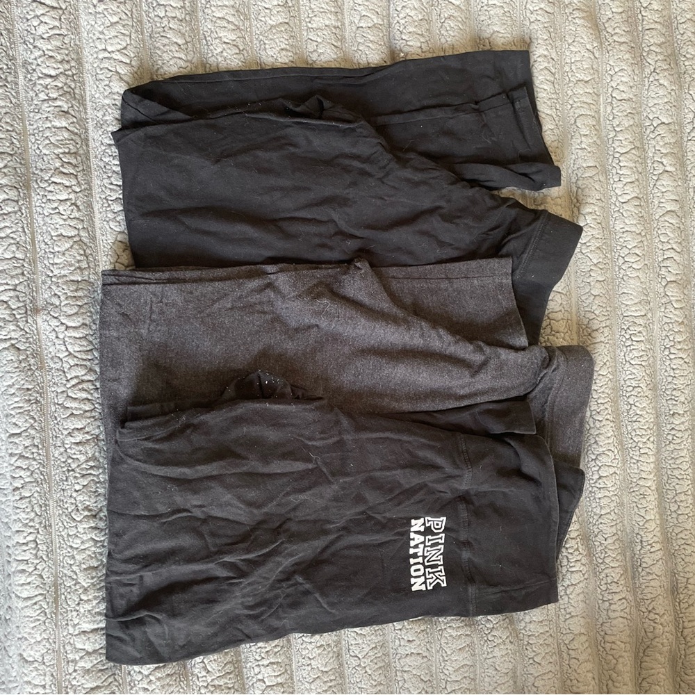 PINK Victoria’s Secret Women’s Black and Gray Leggings